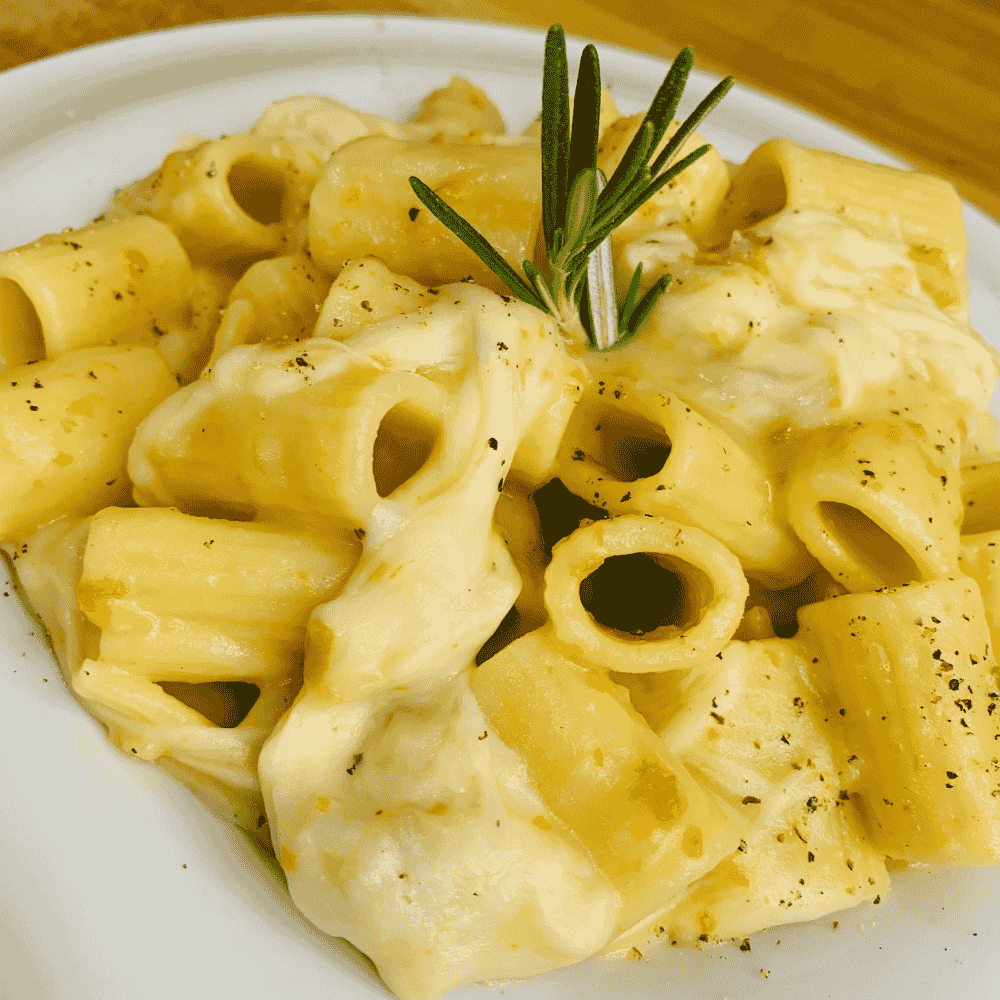 5 Seriously Tasty Ways to Use Scamorza Affumicata