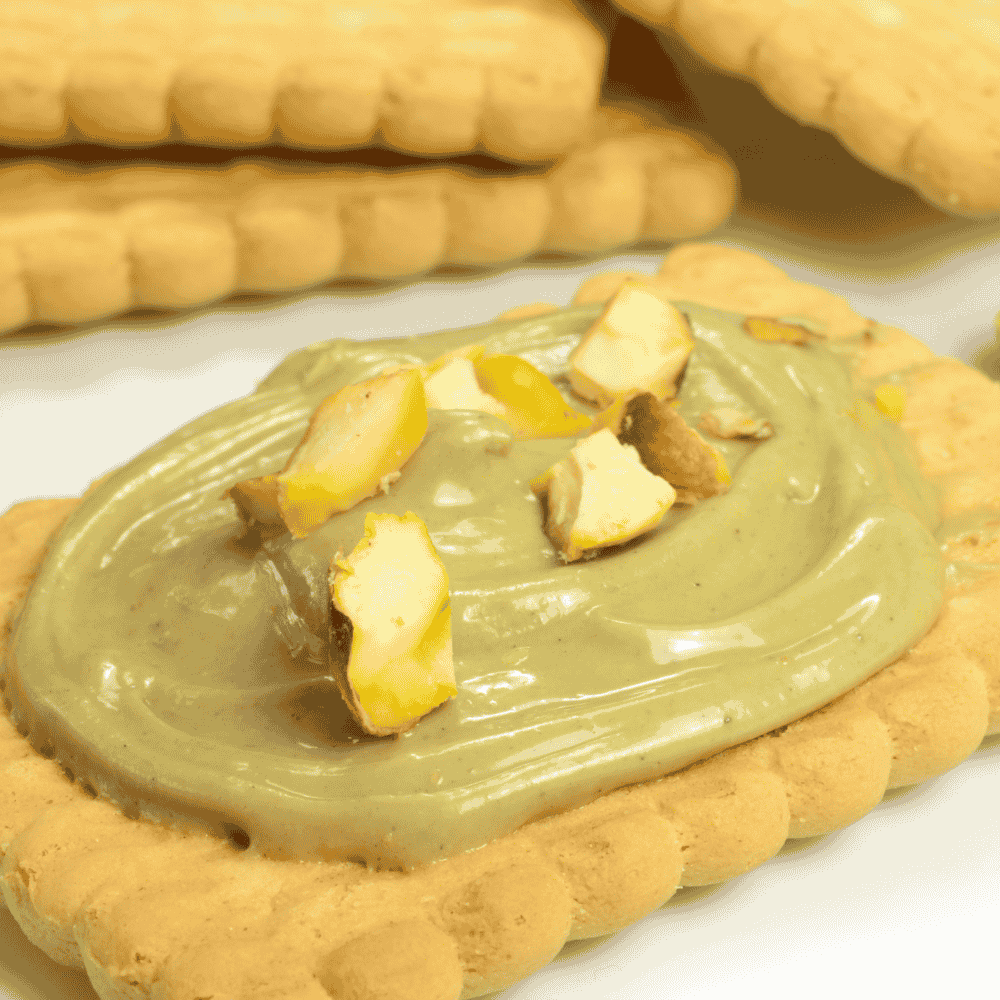 How to Use Pistachio Cream Spread: From Breakfast to Dessert