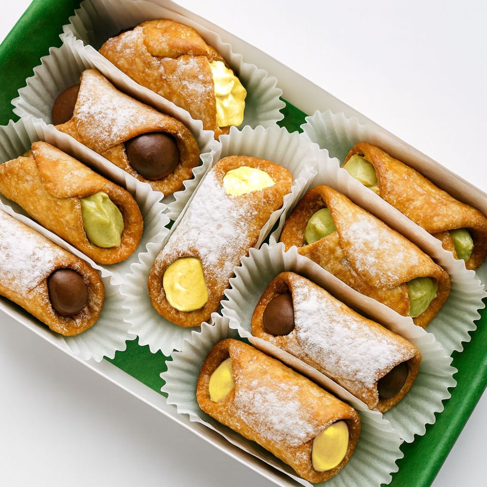 Box of 9 Italian Sicilian Cannoli -Chocolate, Lemon & Pistachio Cream